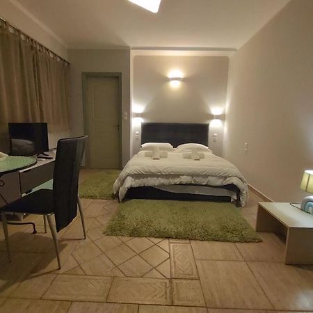 Central Studio - Fully Equiped. Ideal For Couples باترا المظهر الخارجي الصورة
