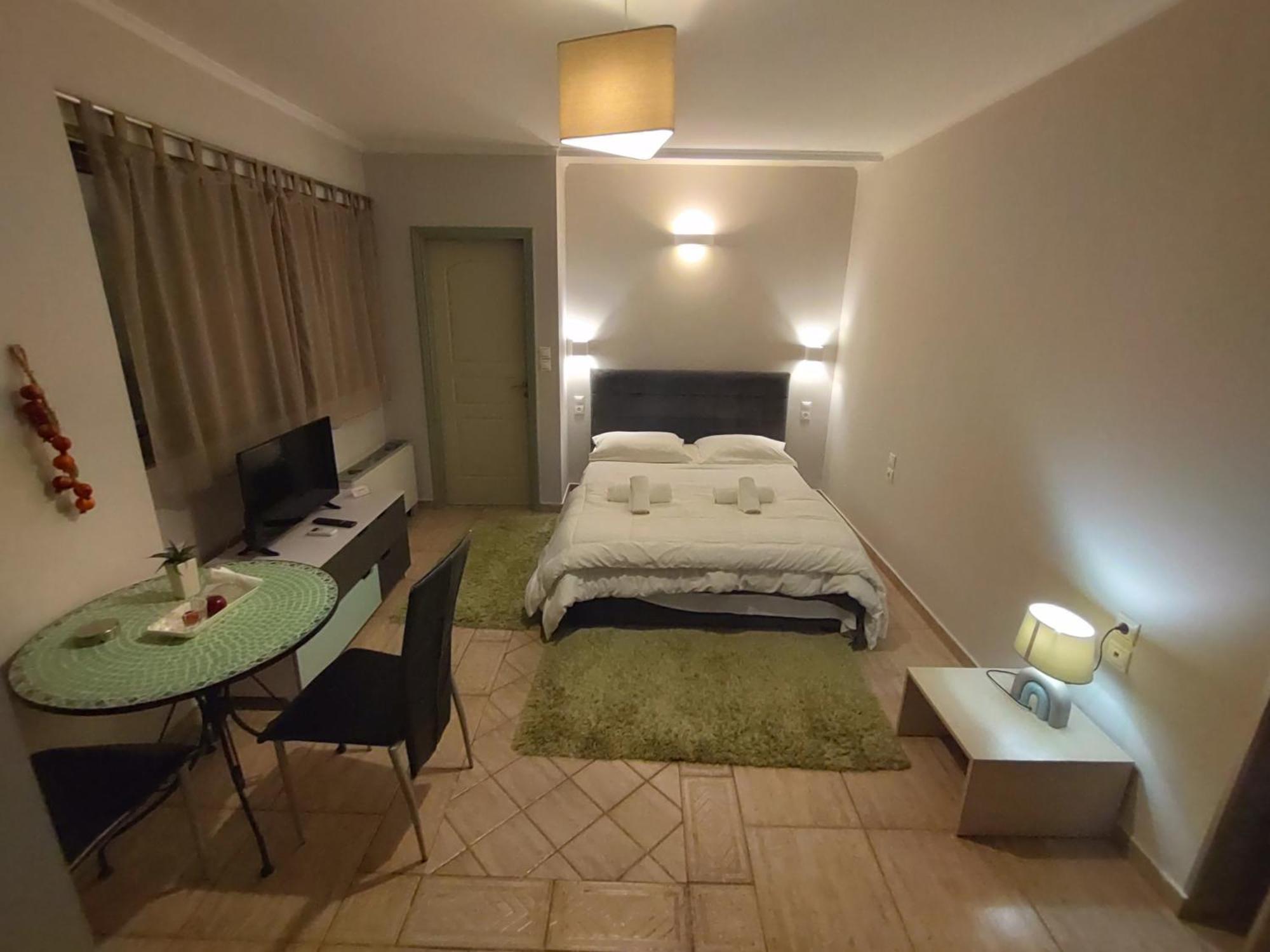 Central Studio - Fully Equiped. Ideal For Couples باترا المظهر الخارجي الصورة